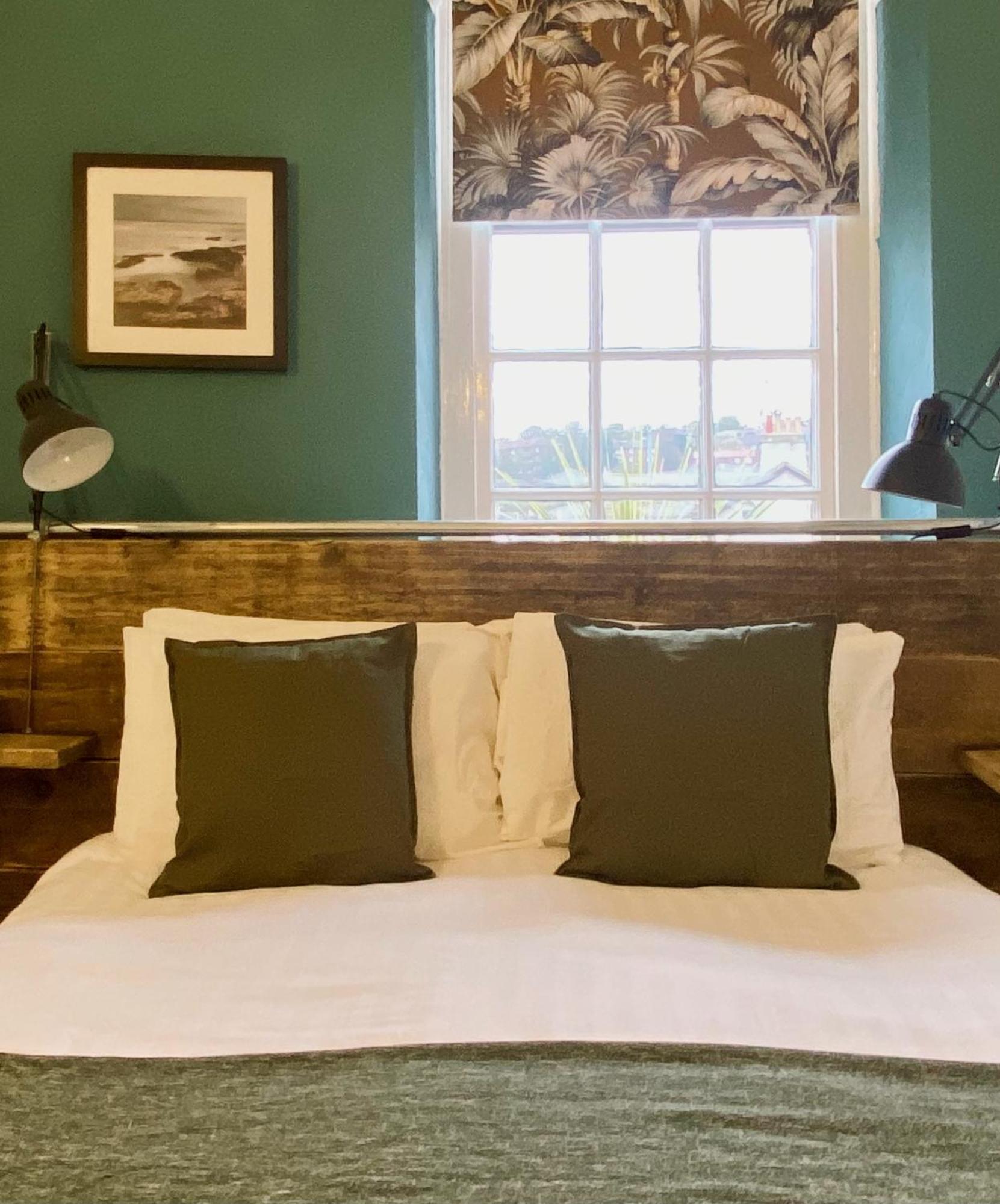 The Admiral Hotel Brighton Bagian luar foto